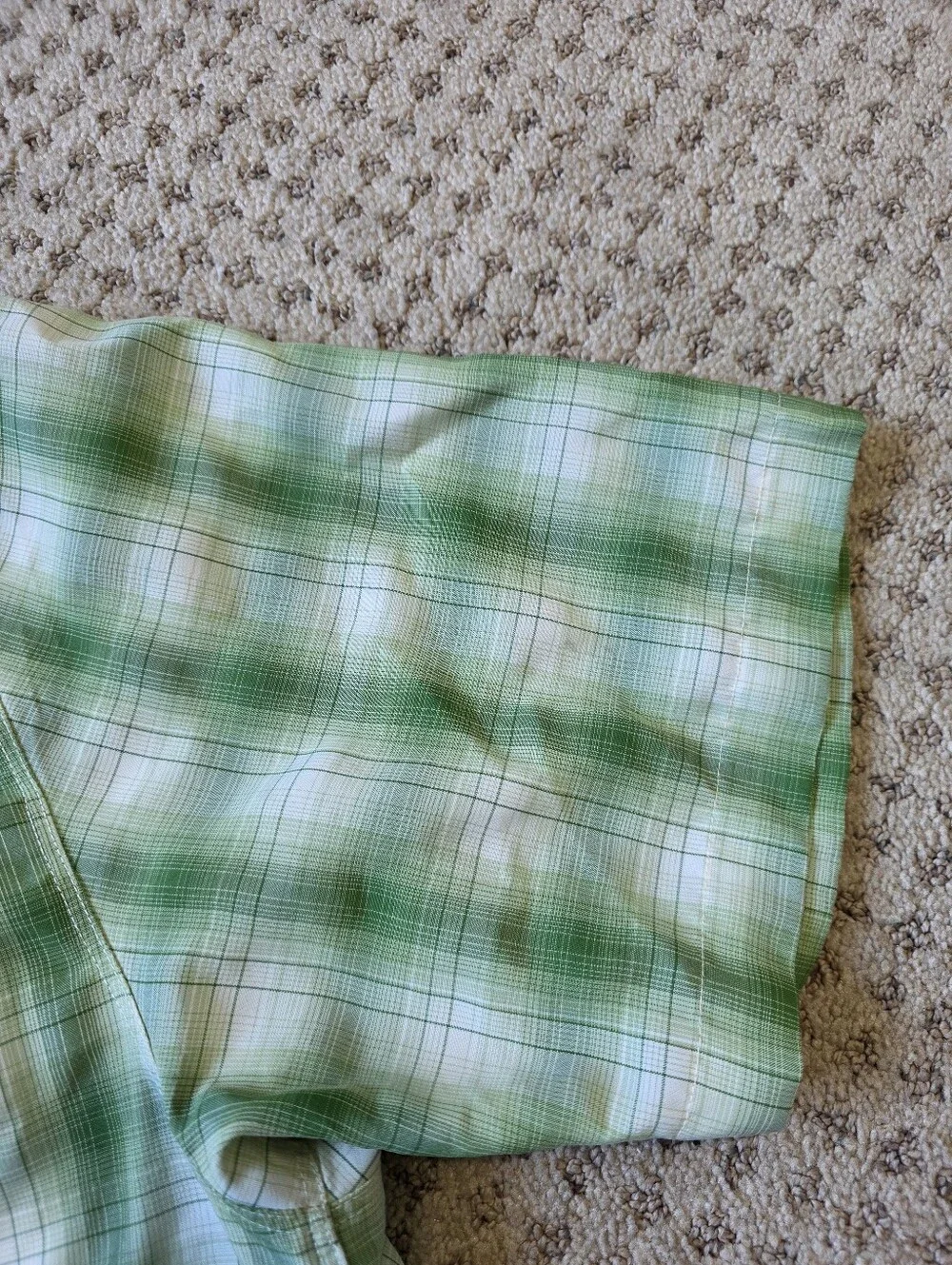 The North Face Green Plaid Short-Sleeve Button-Down Shirt